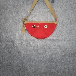Inkamoda‎ Made in Peru Sustainable Purse Bag Red Buckle Statement Art Half Moon